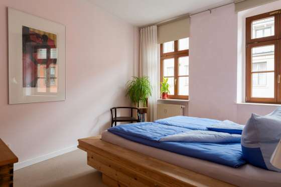 Schlafzimmer mit franz. Bett