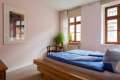 Schlafzimmer mit franz. Bett