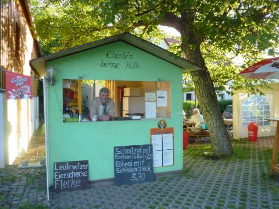 "Charlies heiße Hütte"