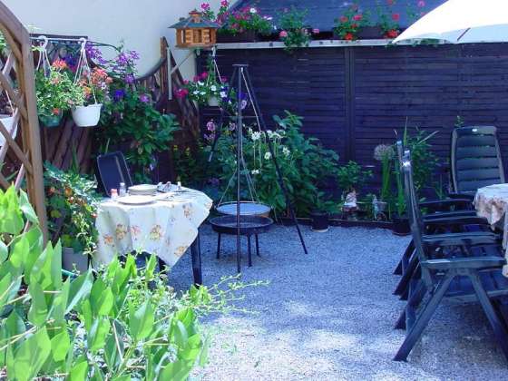 Der Grillplatz im Garten